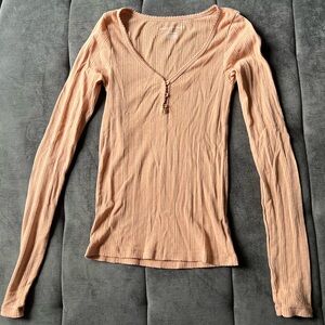 American Eagle Long Sleeve T-shirt